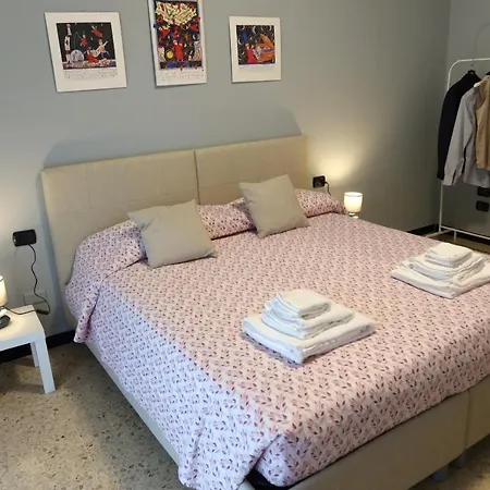 Granny House Апартаменти *